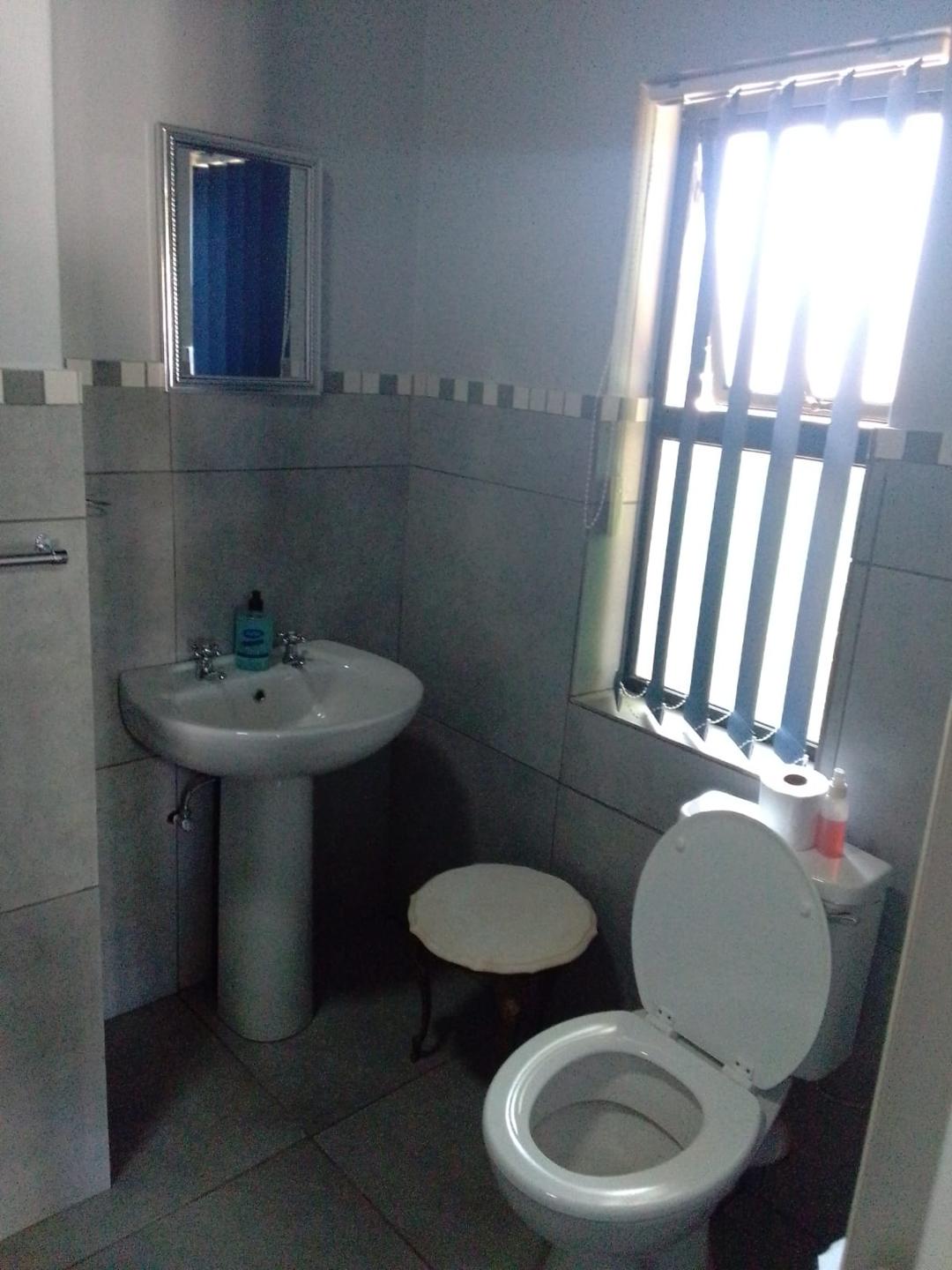 Guest house image 6
